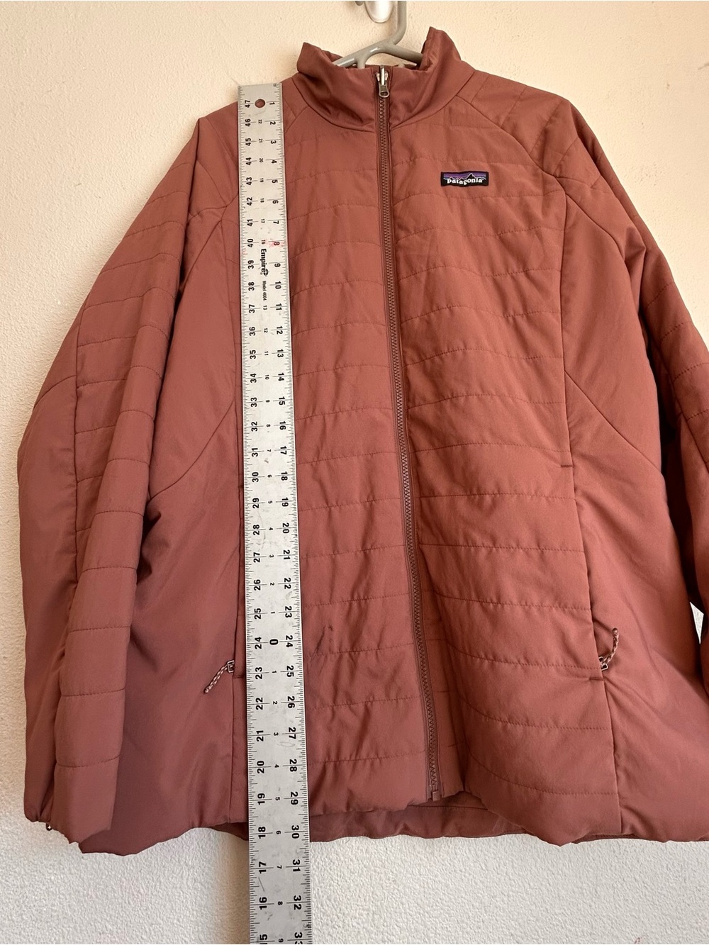 Patagonia Womens XL Mauve Puffer Jacket - Picture 5 of 10